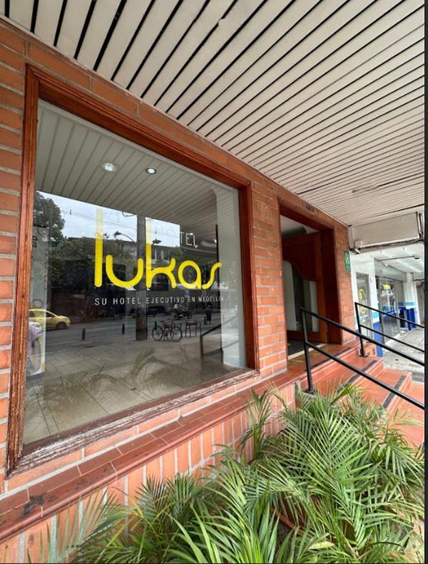 Hotel Lukas Медельин Экстерьер фото
